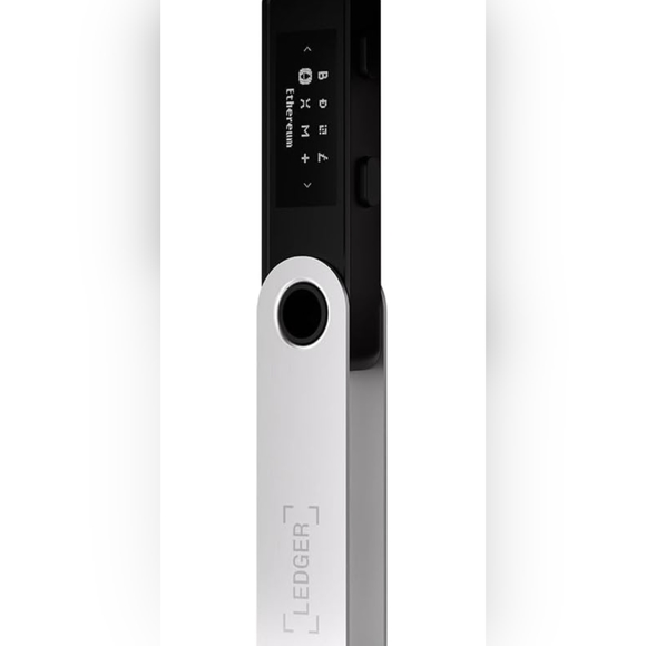 💵NEW Crypto Currency Ledger Nano S - Factory Sealed - Picture 5 of 8